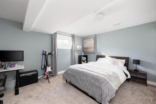 254 Wolverine Drive, Fort Mcmurray, AB - Indoor Photo Showing Bedroom