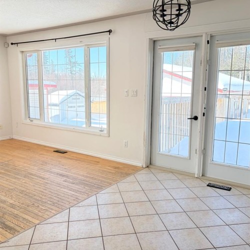 83 Aspen Crescent, Gregoire Lake Estates, AB - Indoor Photo Showing Other Room