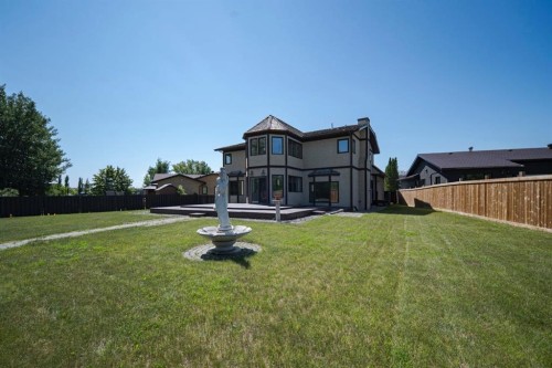 118 Dickins Close, Fort Mcmurray, AB - Outdoor With View