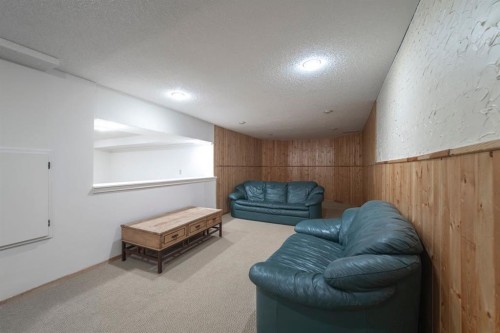 118 Dickins Close, Fort Mcmurray, AB - Indoor