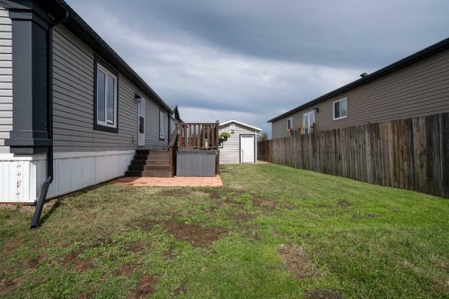 104 Beacon Hill Place, Fort Mcmurray, AB - Outdoor