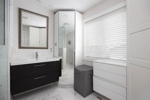 136 Parry Crescent, Fort Mcmurray, AB - Indoor Photo Showing Other Room