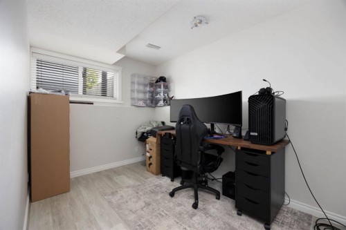 136 Parry Crescent, Fort Mcmurray, AB - Indoor Photo Showing Office