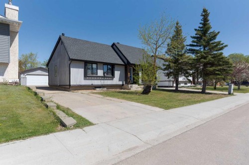 146 Mcconachie Crescent  Fort Mcmurray, AB T9K 1K7