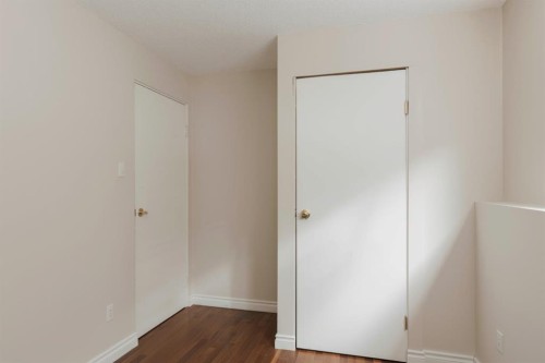 108 Robin Crescent, Fort Mcmurray, AB - Indoor Photo Showing Other Room
