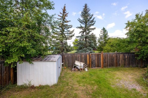 122 Bird Crescent, Fort Mcmurray, AB - Outdoor