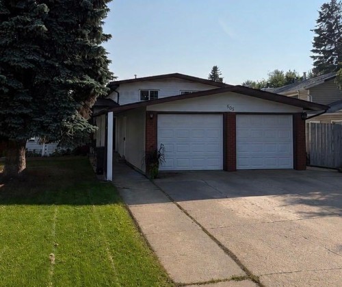 505 12 Avenue, Slave Lake, AB - Outdoor