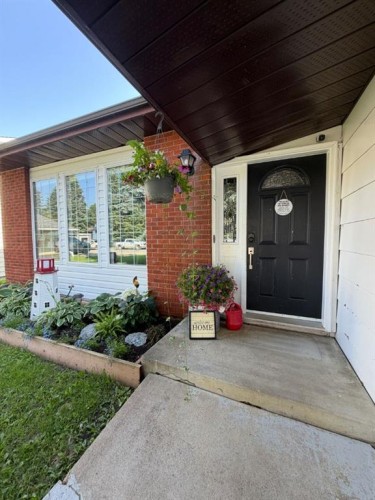 505 12 Avenue, Slave Lake, AB - Outdoor With Exterior