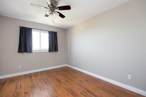 632 Athabasca Avenue, Fort Mcmurray, AB - Indoor Photo Showing Other Room