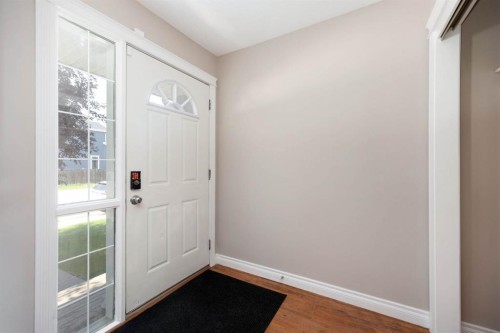 632 Athabasca Avenue, Fort Mcmurray, AB - Indoor Photo Showing Other Room