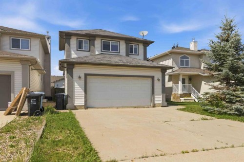 173 Coyote Crescent, Fort Mcmurray, AB - Outdoor With Facade