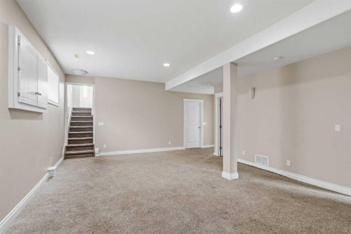 173 Coyote Crescent, Fort Mcmurray, AB - Indoor Photo Showing Other Room