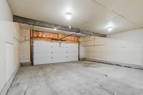 173 Coyote Crescent, Fort Mcmurray, AB - Indoor Photo Showing Garage