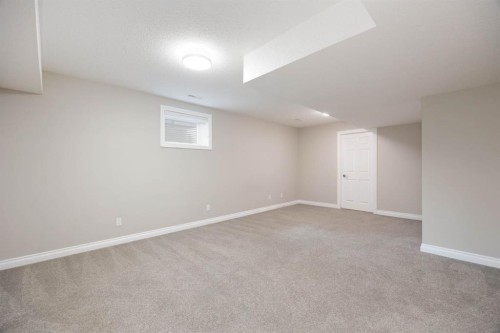 177 Swanson Crescent, Fort Mcmurray, AB - Indoor Photo Showing Other Room