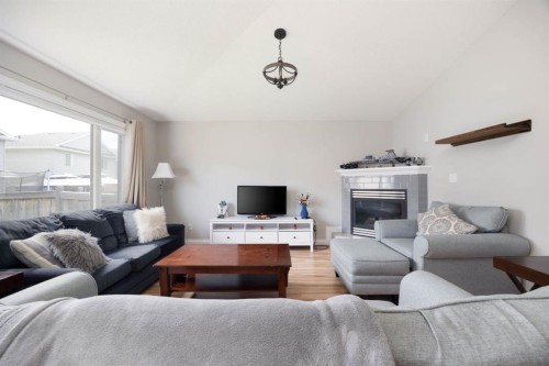 177 Swanson Crescent, Fort Mcmurray, AB - Indoor Photo Showing Living Room With Fireplace