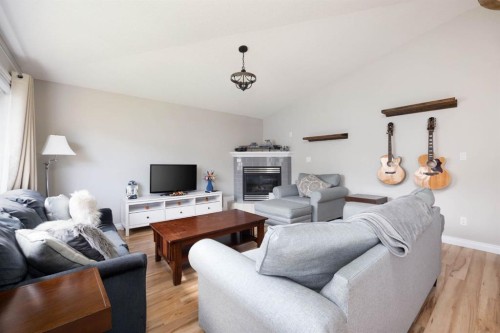 177 Swanson Crescent, Fort Mcmurray, AB - Indoor Photo Showing Living Room With Fireplace