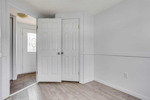 180 Cokerill Crescent, Fort Mcmurray, AB - Indoor Photo Showing Other Room