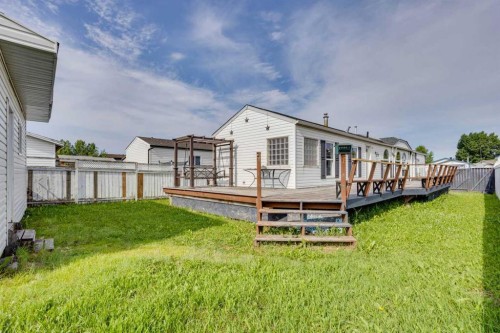 180 Cokerill Crescent, Fort Mcmurray, AB - Outdoor With Deck Patio Veranda