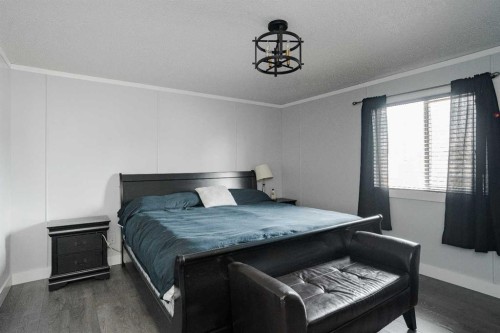 161 Harpe Way, Fort Mcmurray, AB - Indoor Photo Showing Bedroom