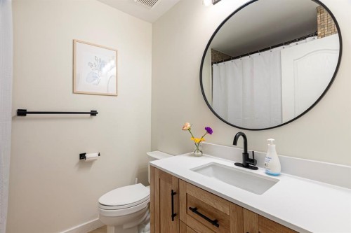 120 Dowd Road, Fort Mcmurray, AB - Indoor Photo Showing Bathroom