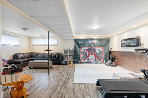 120 Dowd Road, Fort Mcmurray, AB - Indoor Photo Showing Other Room