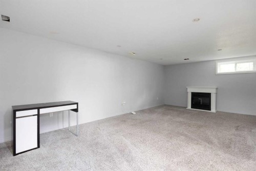 102 Hinge Bay, Fort Mcmurray, AB 