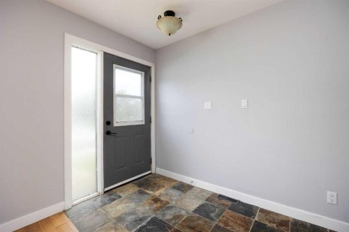 102 Hinge Bay, Fort Mcmurray, AB 