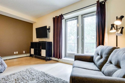 2103-204 Sparrow Hawk Drive, Fort Mcmurray, AB - Indoor Photo Showing Living Room