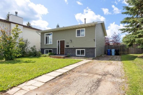 134 Farrell Bay, Fort Mcmurray, AB - Outdoor