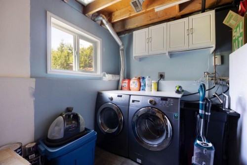 134 Farrell Bay, Fort Mcmurray, AB - Indoor Photo Showing Laundry Room
