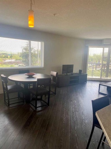 2206-7901 King Street, Fort Mcmurray, AB - Indoor