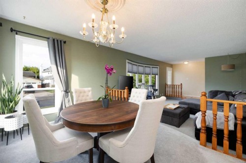222 Berens Place, Fort Mcmurray, AB - Indoor Photo Showing Other Room