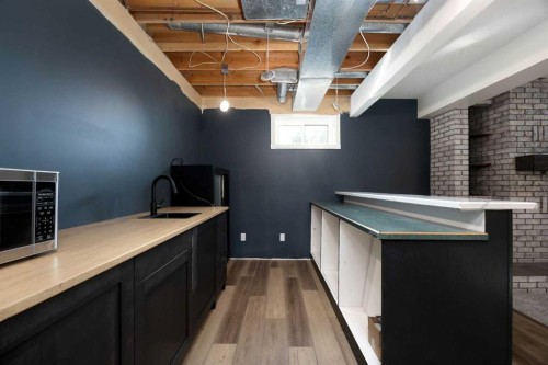 222 Berens Place, Fort Mcmurray, AB - Indoor Photo Showing Other Room
