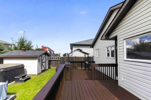 443 Pacific Crescent, Fort Mcmurray, AB - Outdoor With Exterior