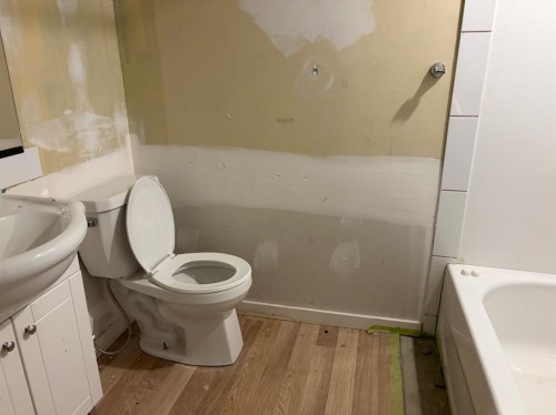 144 Beaumont Crescent, Fort Mcmurray, AB - Indoor Photo Showing Bathroom