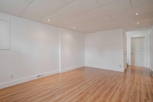 183 Cochrane Crescent, Fort Mcmurray, AB - Indoor Photo Showing Other Room