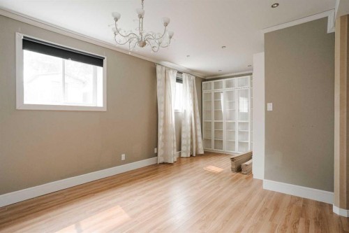 183 Cochrane Crescent, Fort Mcmurray, AB - Indoor Photo Showing Other Room