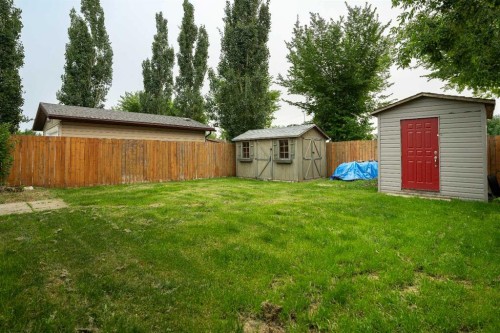 183 Cochrane Crescent, Fort Mcmurray, AB - Outdoor
