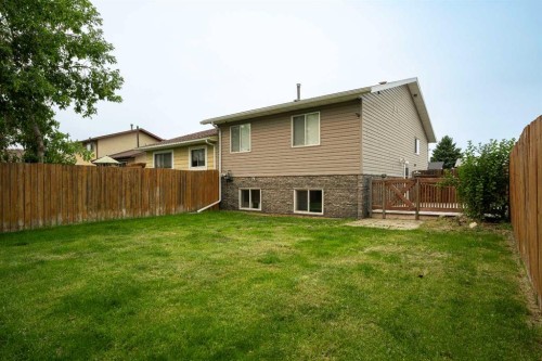 183 Cochrane Crescent, Fort Mcmurray, AB - Outdoor