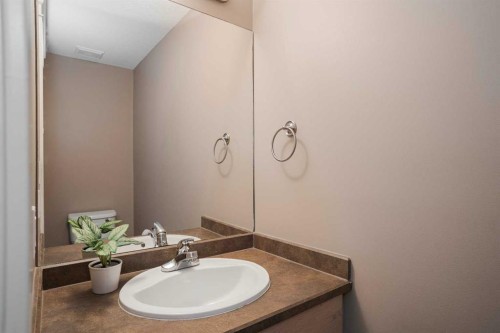 18-193 O'Coffey Crescent, Fort Mcmurray, AB - Indoor Photo Showing Bathroom