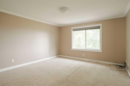 18-193 O'Coffey Crescent, Fort Mcmurray, AB - Indoor Photo Showing Other Room