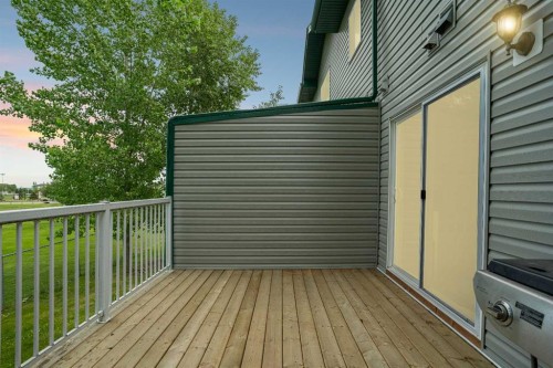 18-193 O'Coffey Crescent, Fort Mcmurray, AB - Outdoor With Deck Patio Veranda With Exterior