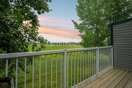 18-193 O'Coffey Crescent, Fort Mcmurray, AB - Outdoor With Deck Patio Veranda