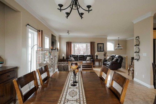 128 Dogwood Lane, Fort Mcmurray, AB - Indoor Photo Showing Dining Room
