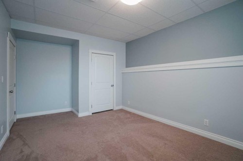 128 Dogwood Lane, Fort Mcmurray, AB - Indoor Photo Showing Other Room