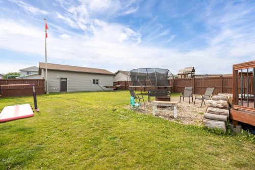 162 Chestnut Way, Fort Mcmurray, AB - Outdoor