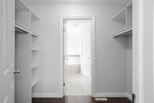 147 Killdeer, Fort Mcmurray, AB - Indoor With Storage