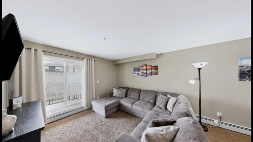 524-201 Abasand Drive, Fort Mcmurray, AB - Indoor Photo Showing Living Room