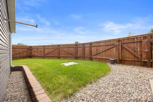 132 Grey Owl Place, Fort Mcmurray, AB - Outdoor