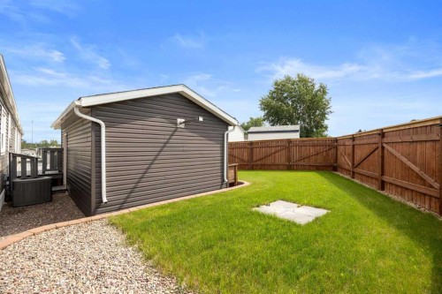 132 Grey Owl Place, Fort Mcmurray, AB - Outdoor